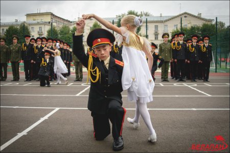 До 13 человек на место: почему стали популярны суворовские училища в России?